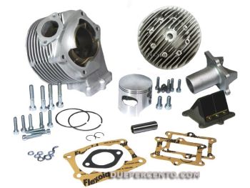 Cilindro da competizione QUATTRINI M200 versione 2025, d67, corsa 56.5, testa candela centrale per carter motore QUATTRINI C200 per Vespa 50/ 50 Special/ ET3/ Primavera/ PK50-125