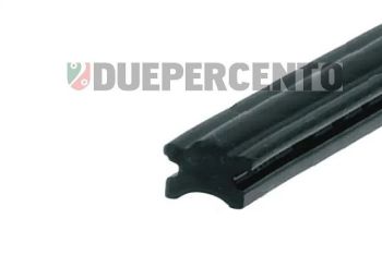 Profilo in gomma per listelli pedana Vespa 50 L/ N /R / 50 Special/ ET3/ Primavera/150 Super
