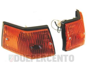 Coppia frecce posteriori BOSATTA, vetro arancione, cornice nera per Vespa PX125-200/ P200E/ MY/ T5