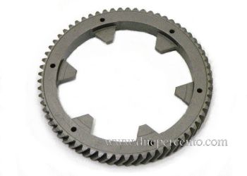 Pignone primaria 68 denti elicoidali PINASCO, per Vespa PX125-150/ Lusso/ '98/ MY/ '11/ Cosa125-200/T5