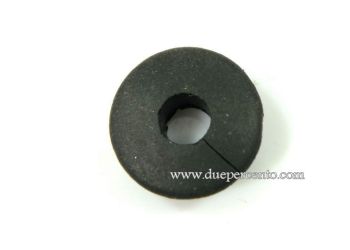 Gommino asta rubinetto benzina Ø20 per Vespa 50/ 50 Special/ ET3/ Primavera/ VNA-TS/150 VBA/160 GS/180 SS/Rally
