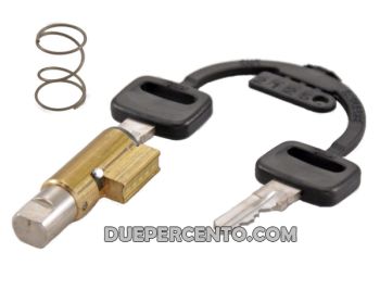 Bloccasterzo ZADI, l=38 mm, chiave in plastica, guida: 6mm per Vespa 50R/ ET3/ Primavera/ PX125-200/ Lusso/ P200E