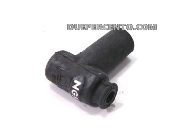 Pipetta candela nera siliconata NGK per Vespa 50/ 50 special/ ET3/ PX125-200/ P200E/ Rally 180-200/ T5/ GTR/ TS/ Sprint