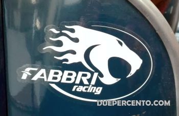Adesivo prespaziato FABBRI RACING bianco, 125 X 75mm